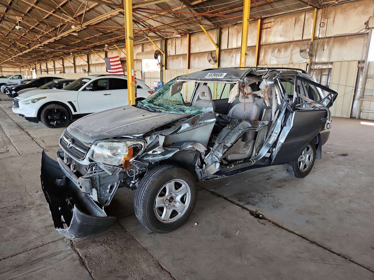 Salvage Toyota RAV4 Image