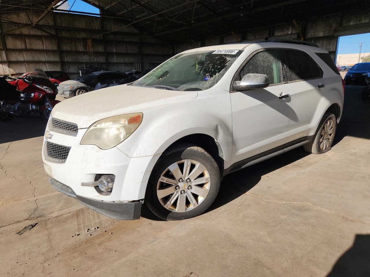 Salvage Chevrolet Equinox Image