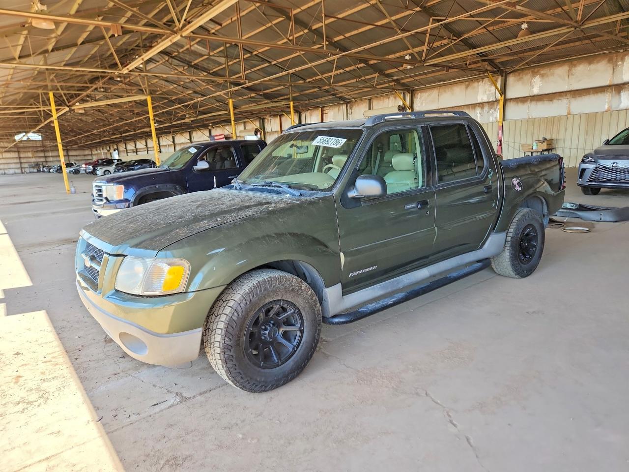 Salvage Ford Explorer Image