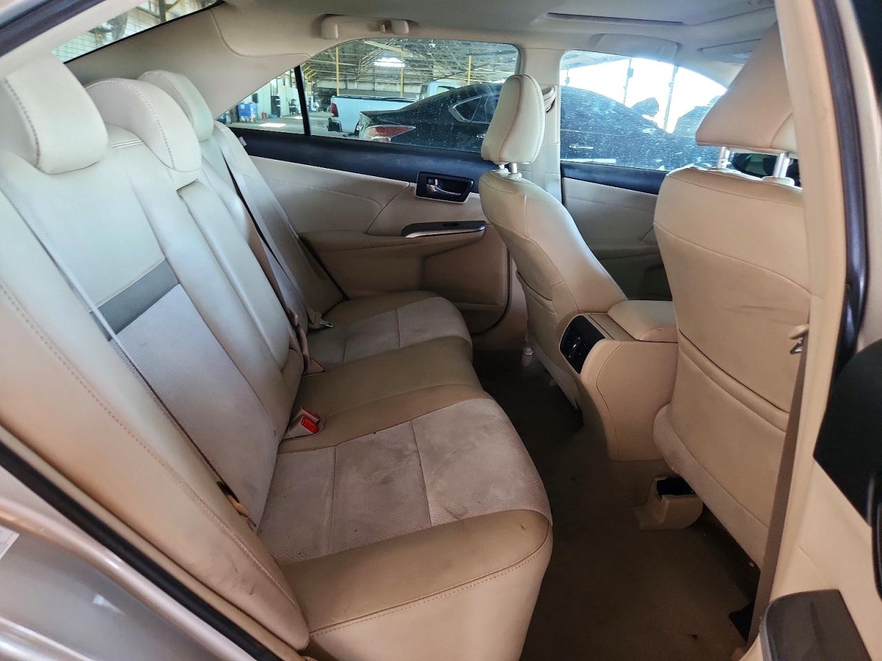 Toyota Camry Xle