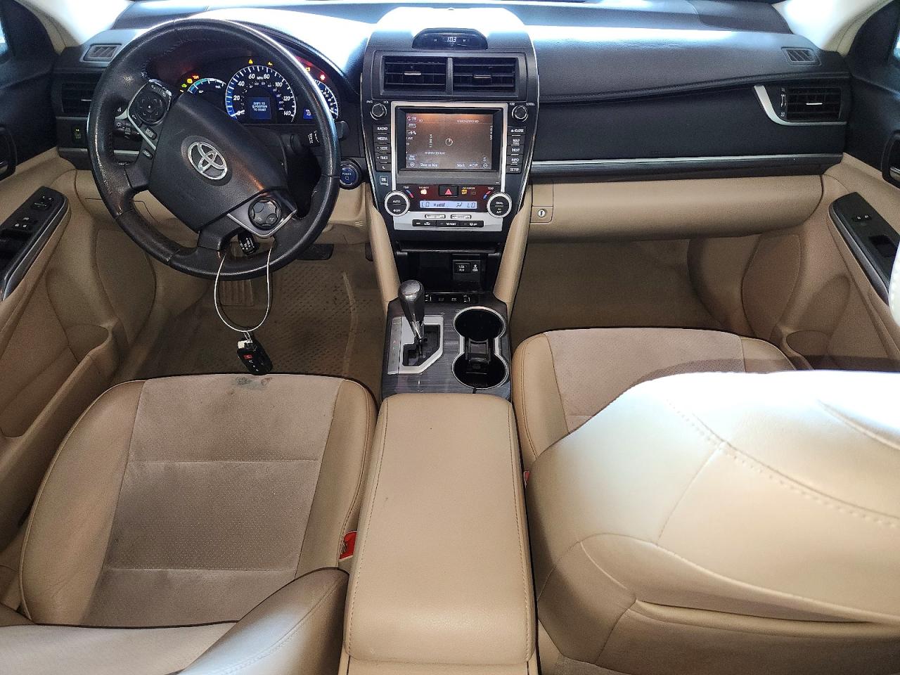 Toyota Camry Xle