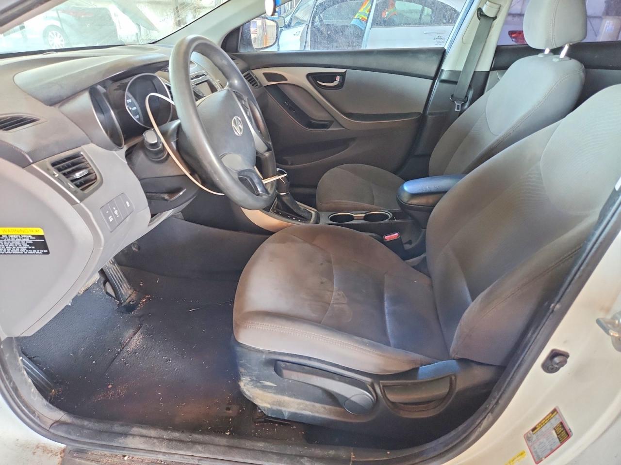 Hyundai ELANTRA Se