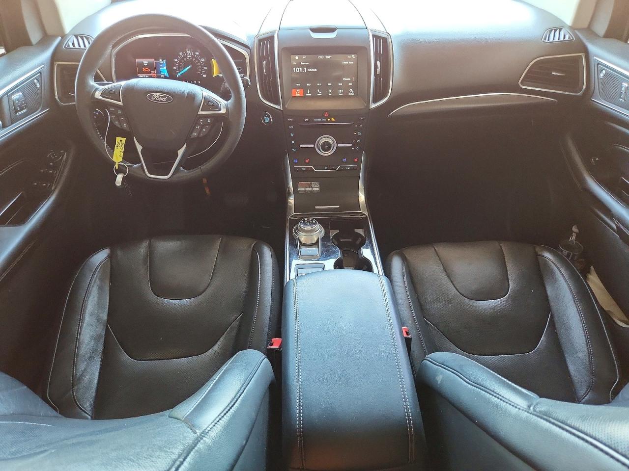Ford Edge Titanium