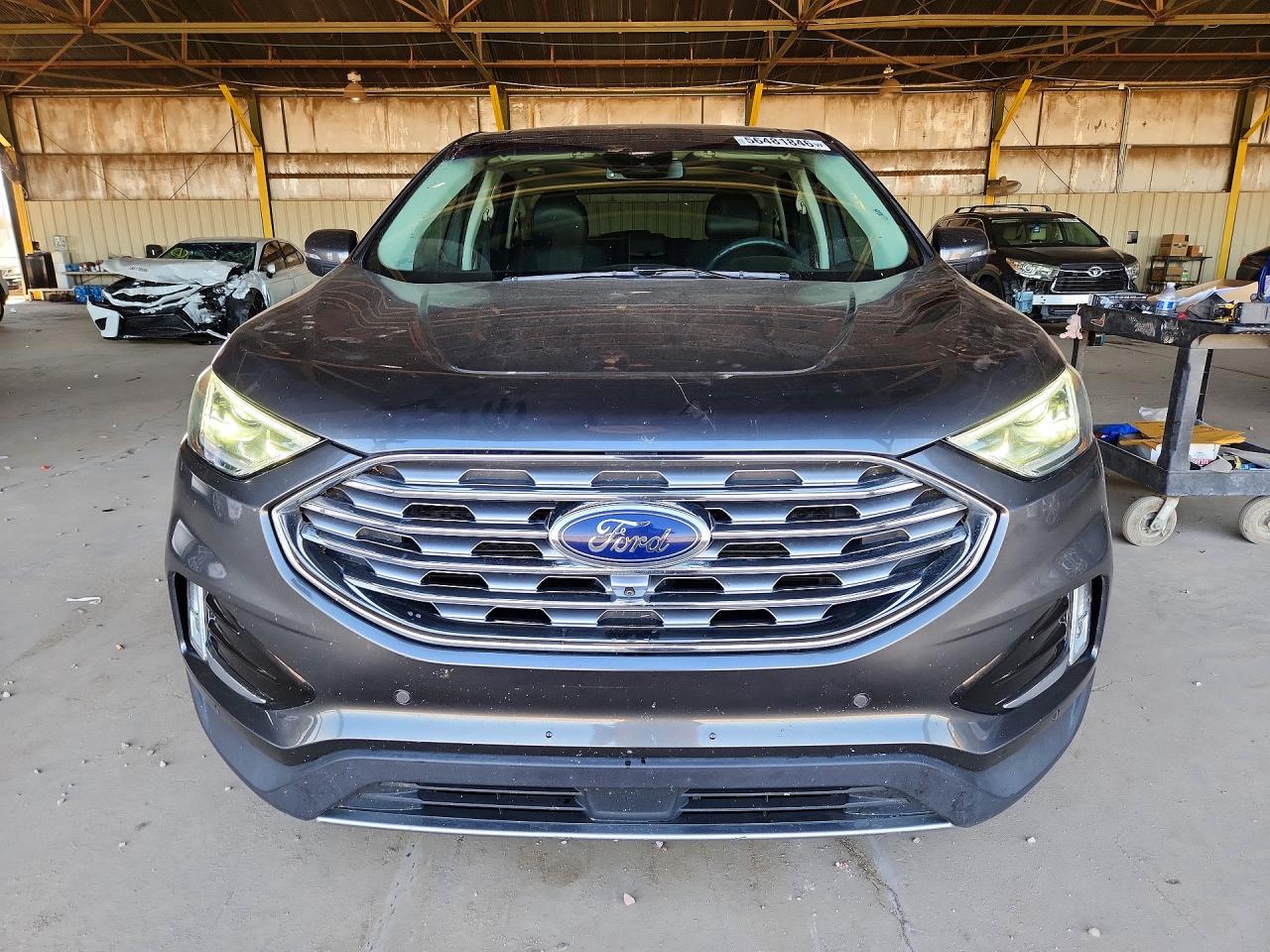 Ford Edge Titanium