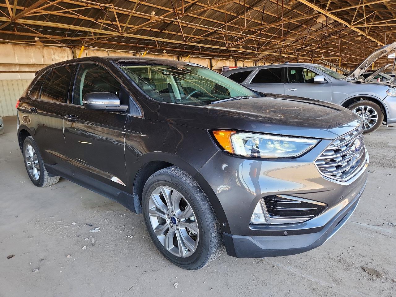 Ford Edge Titanium