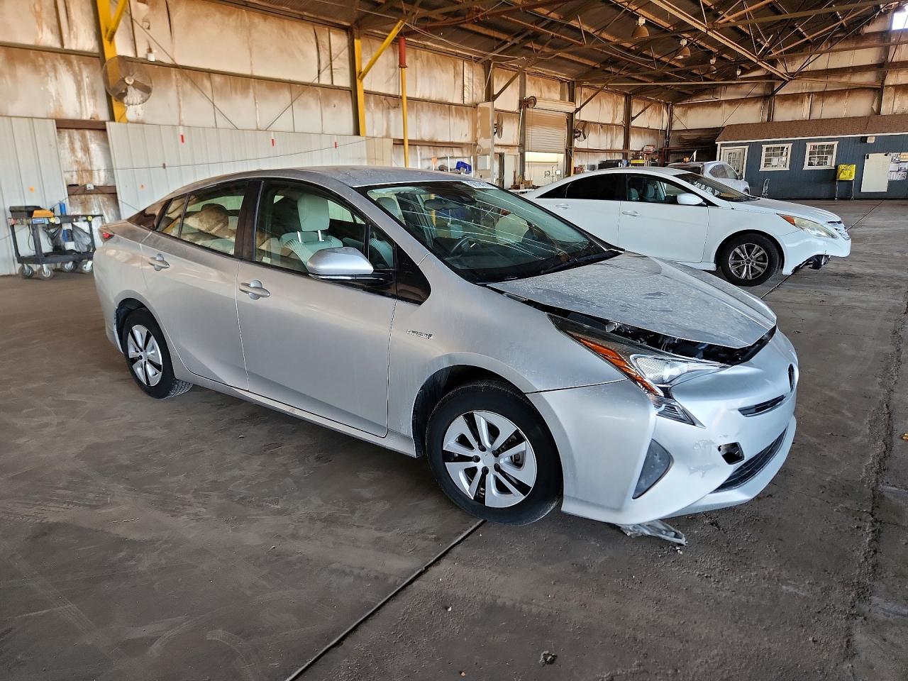 Toyota Prius Two Eco