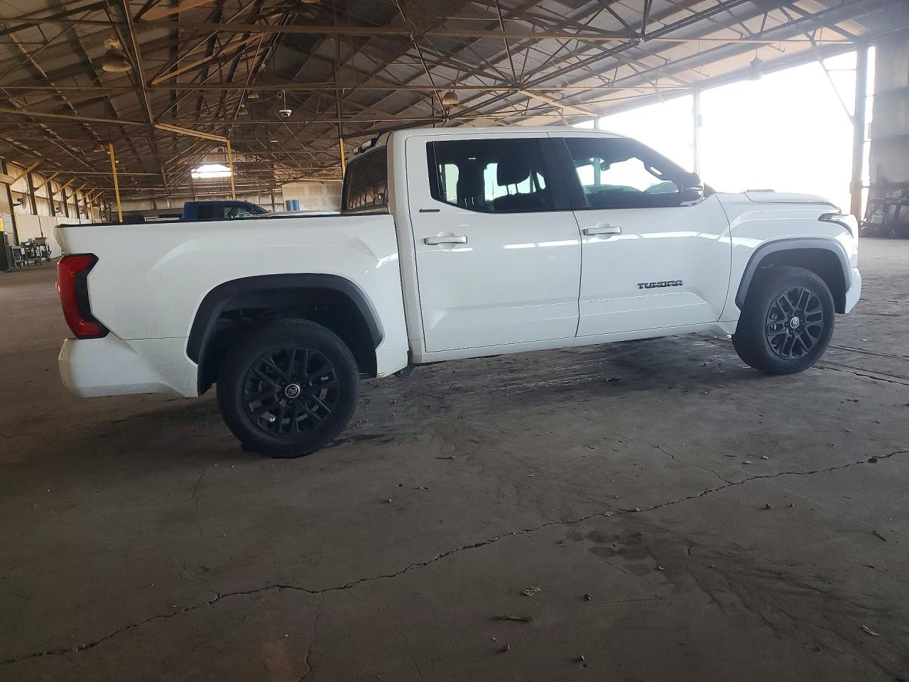 Toyota Tundra Limited Hv