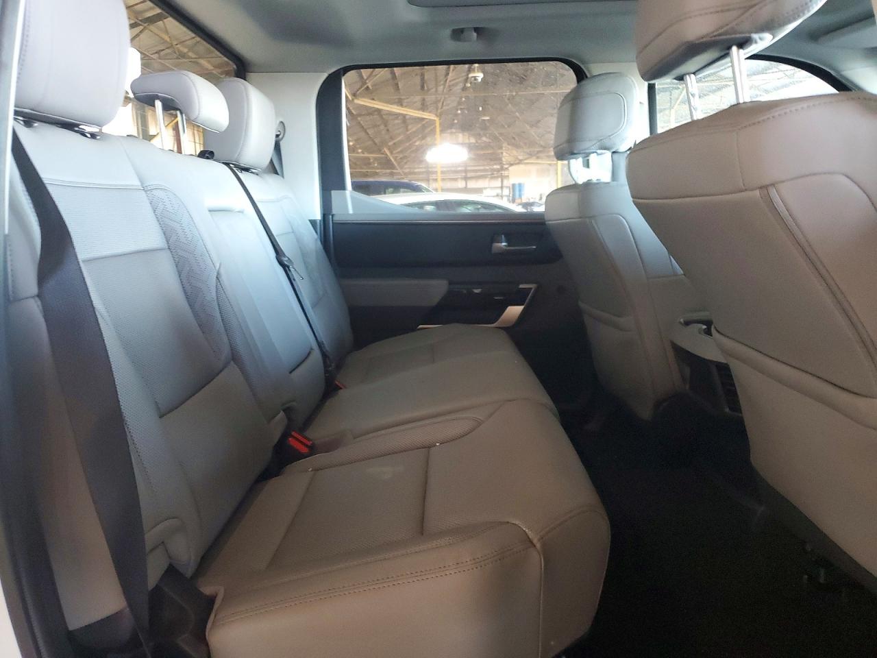 Toyota Tundra Limited Hv