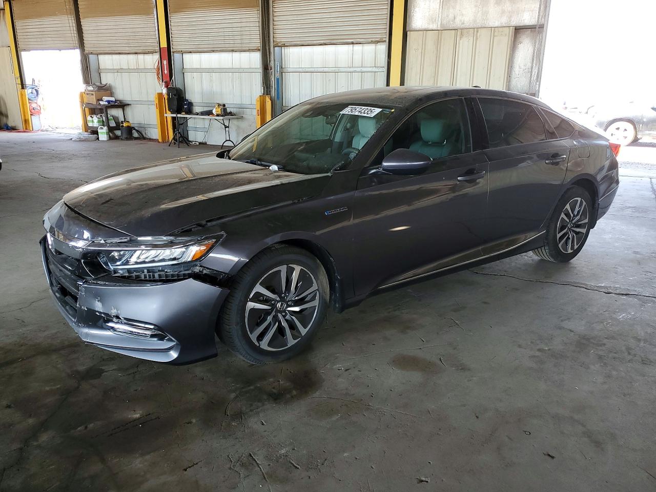 Salvage Honda Accord Image