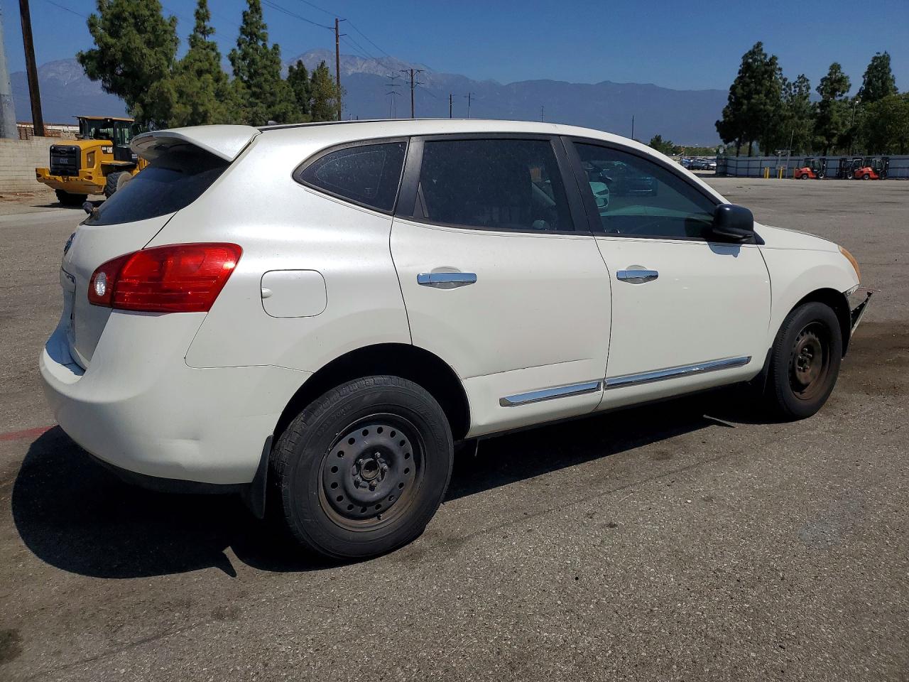 Nissan Rogue S