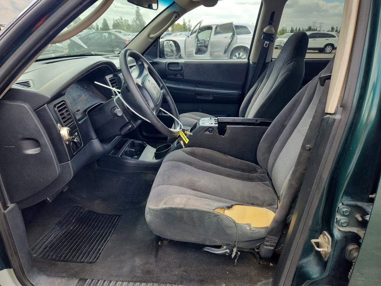 Dodge Dakota Quad