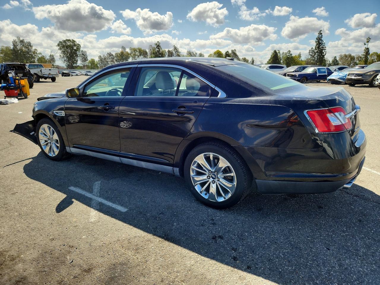 Ford Taurus Limited