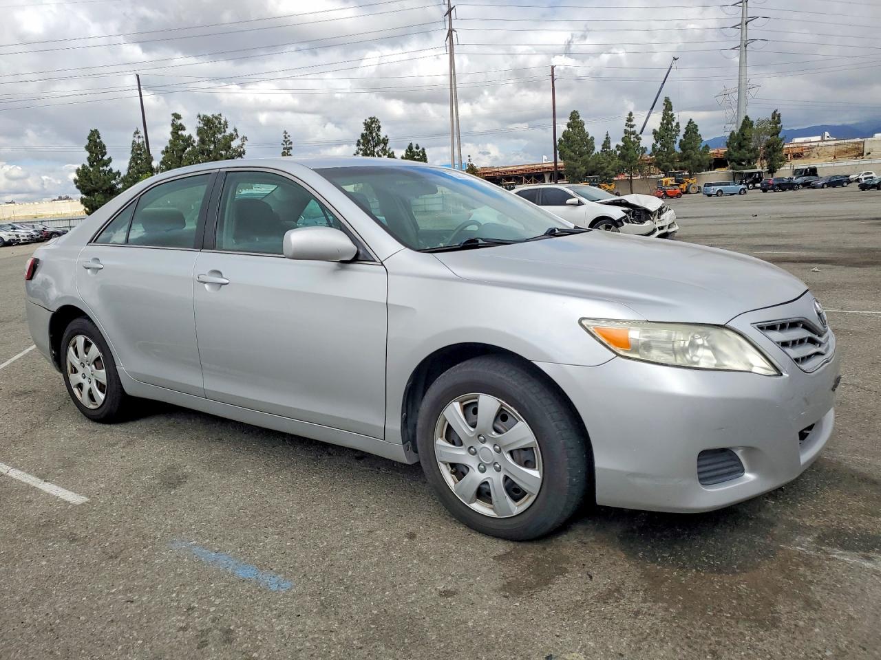Toyota Camry Base
