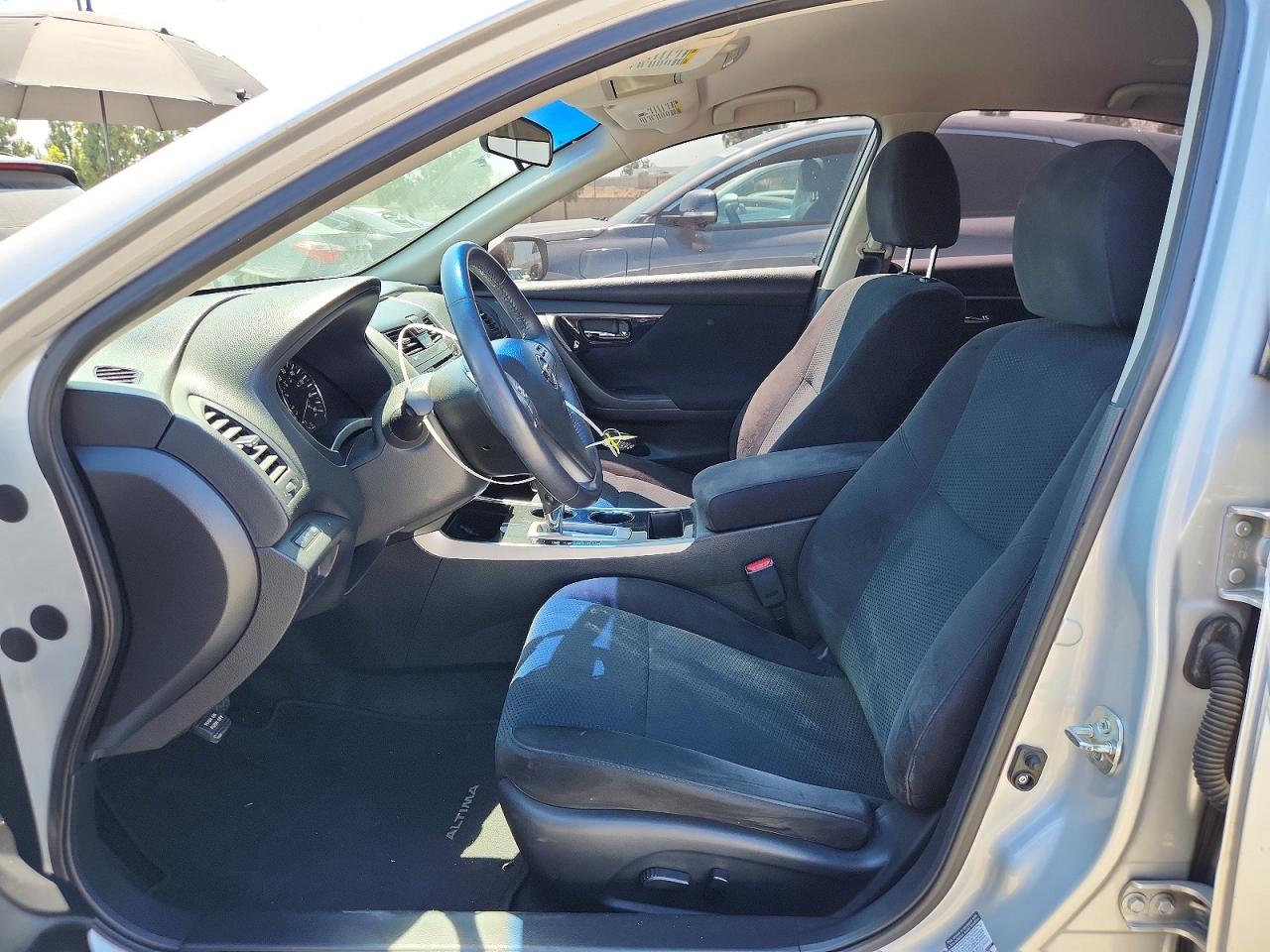 Nissan Altima 2.5 Sv