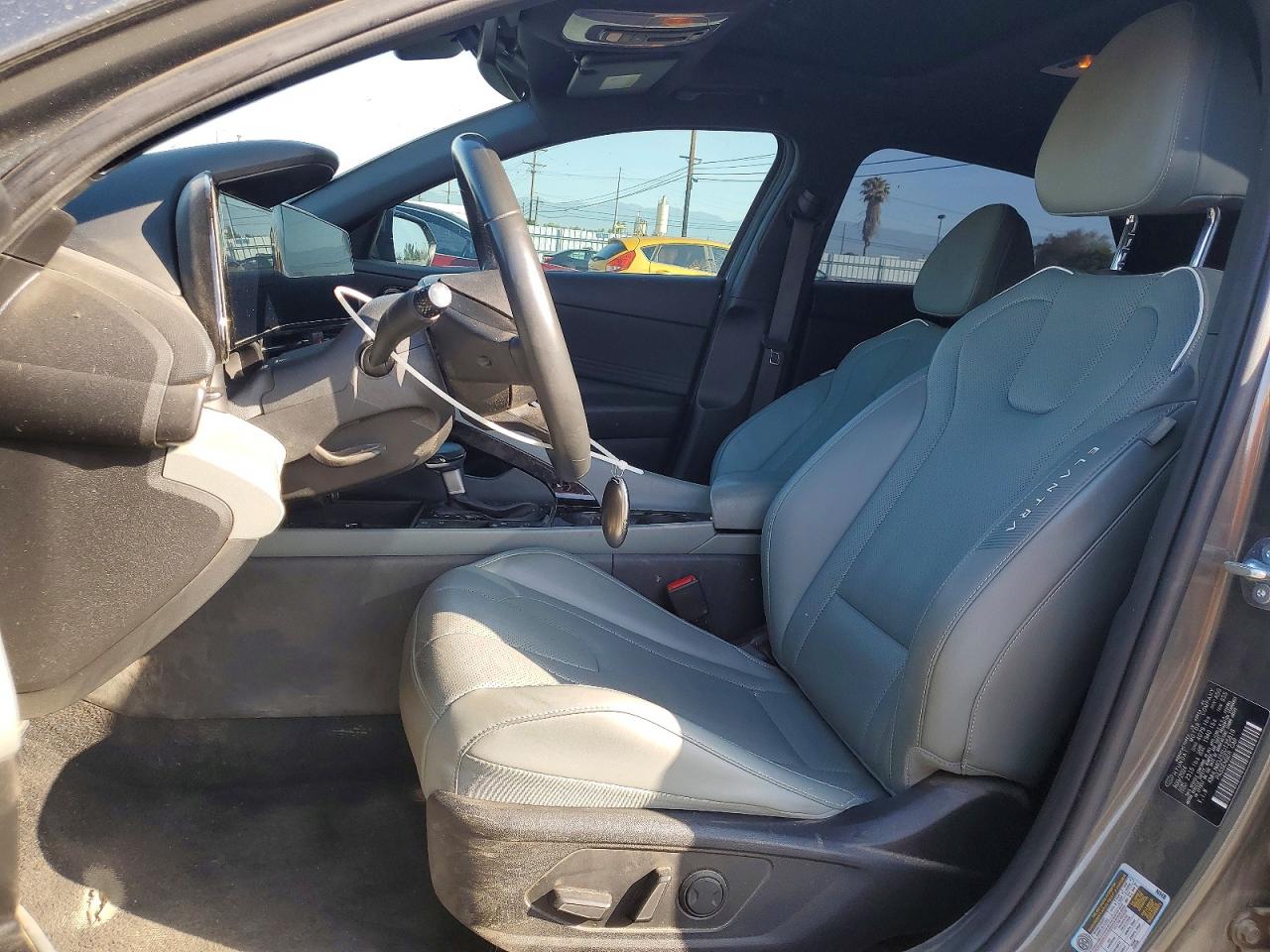 Hyundai ELANTRA Limited