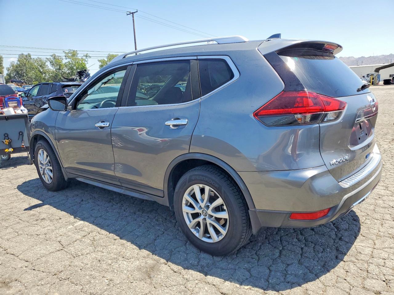Nissan Rogue Sv