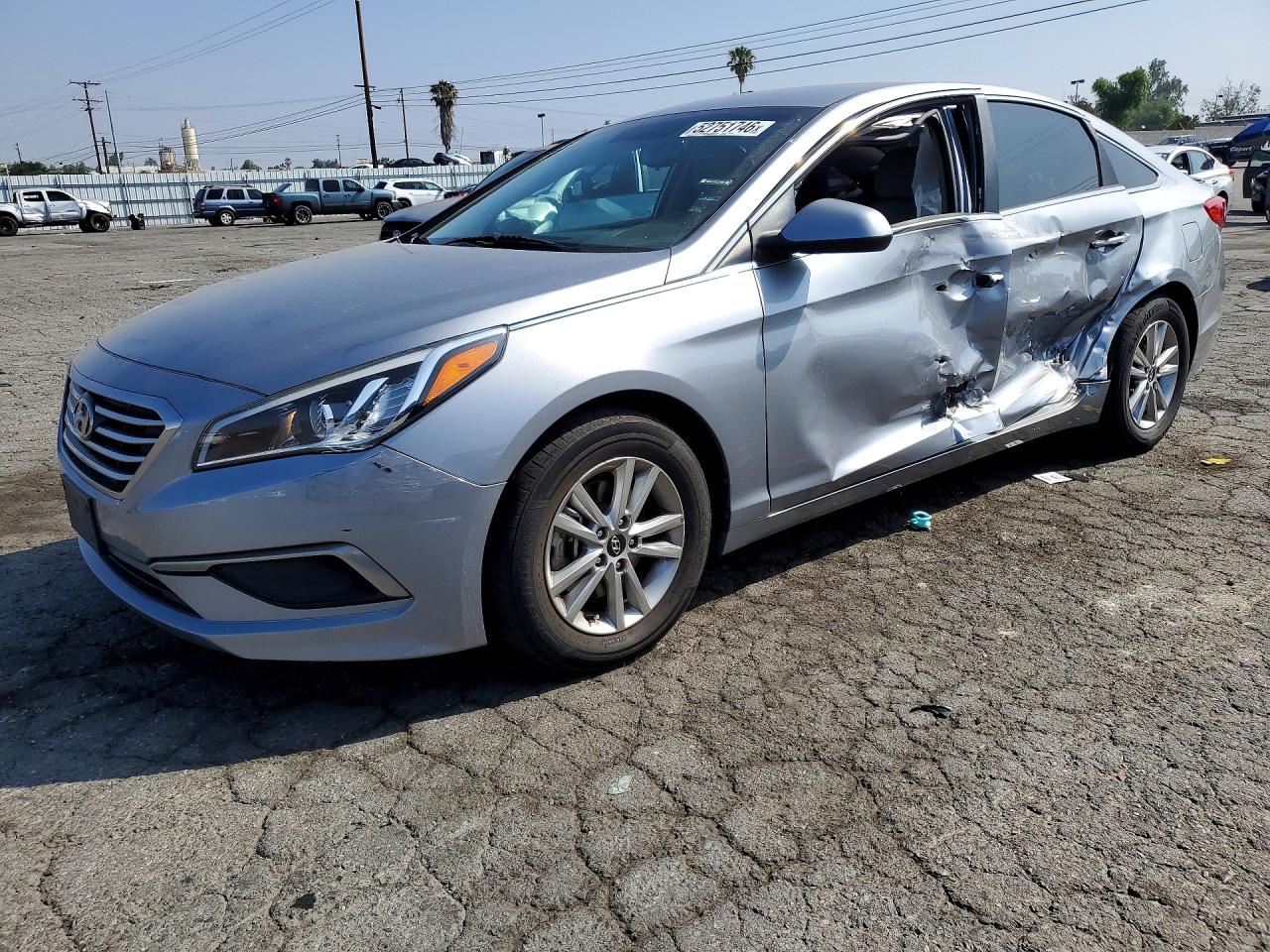Salvage Hyundai SONATA Image