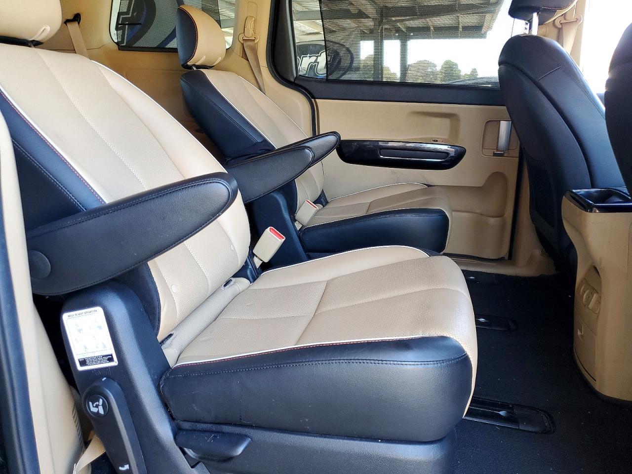 Kia Sedona Sx