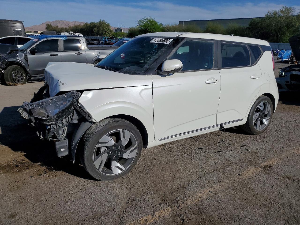 Salvage Kia Soul Image