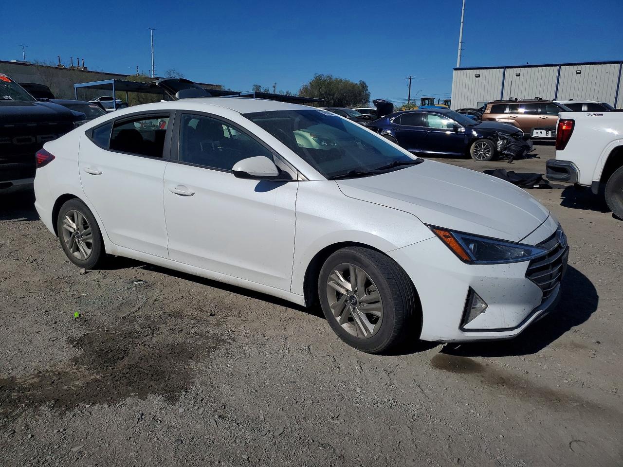 Hyundai ELANTRA Sel