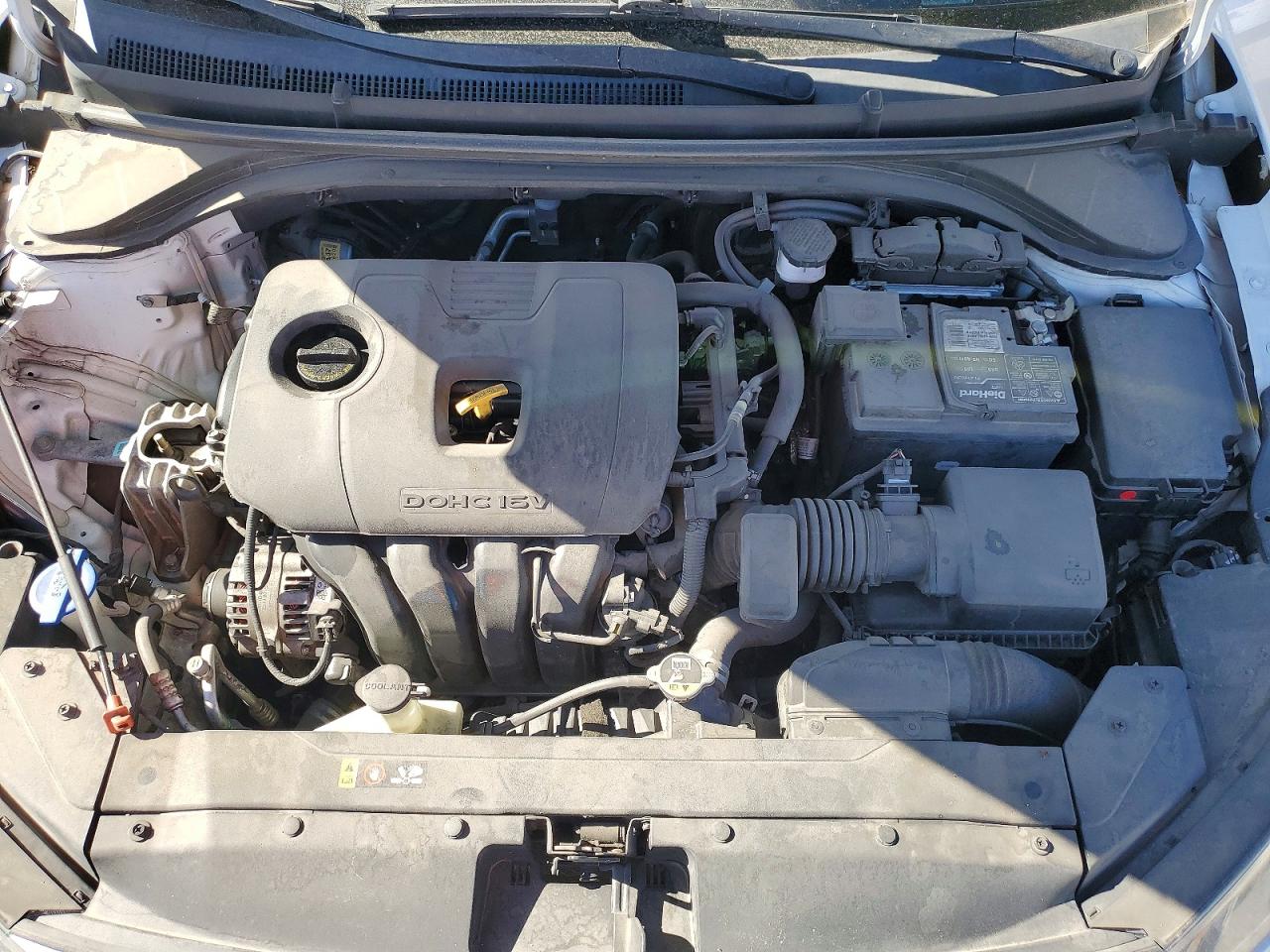 Hyundai ELANTRA Sel