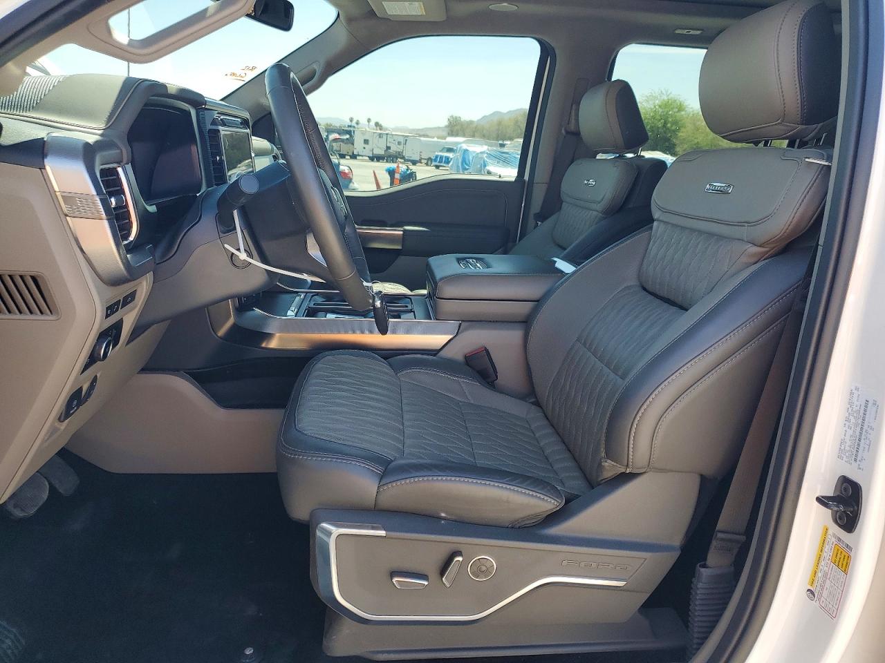 Ford F-150 Platinum