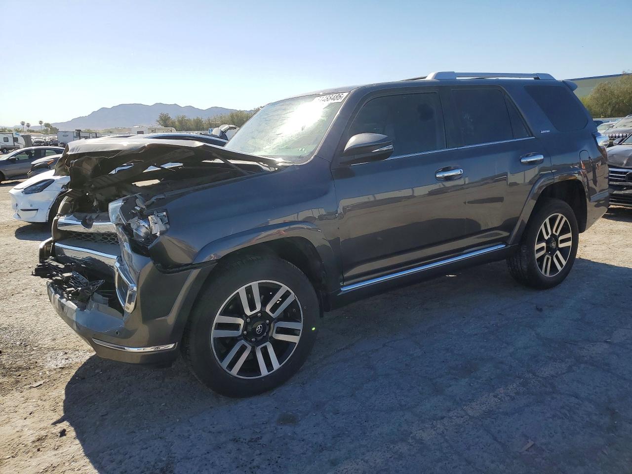 Salvage Toyota 4Runner Image