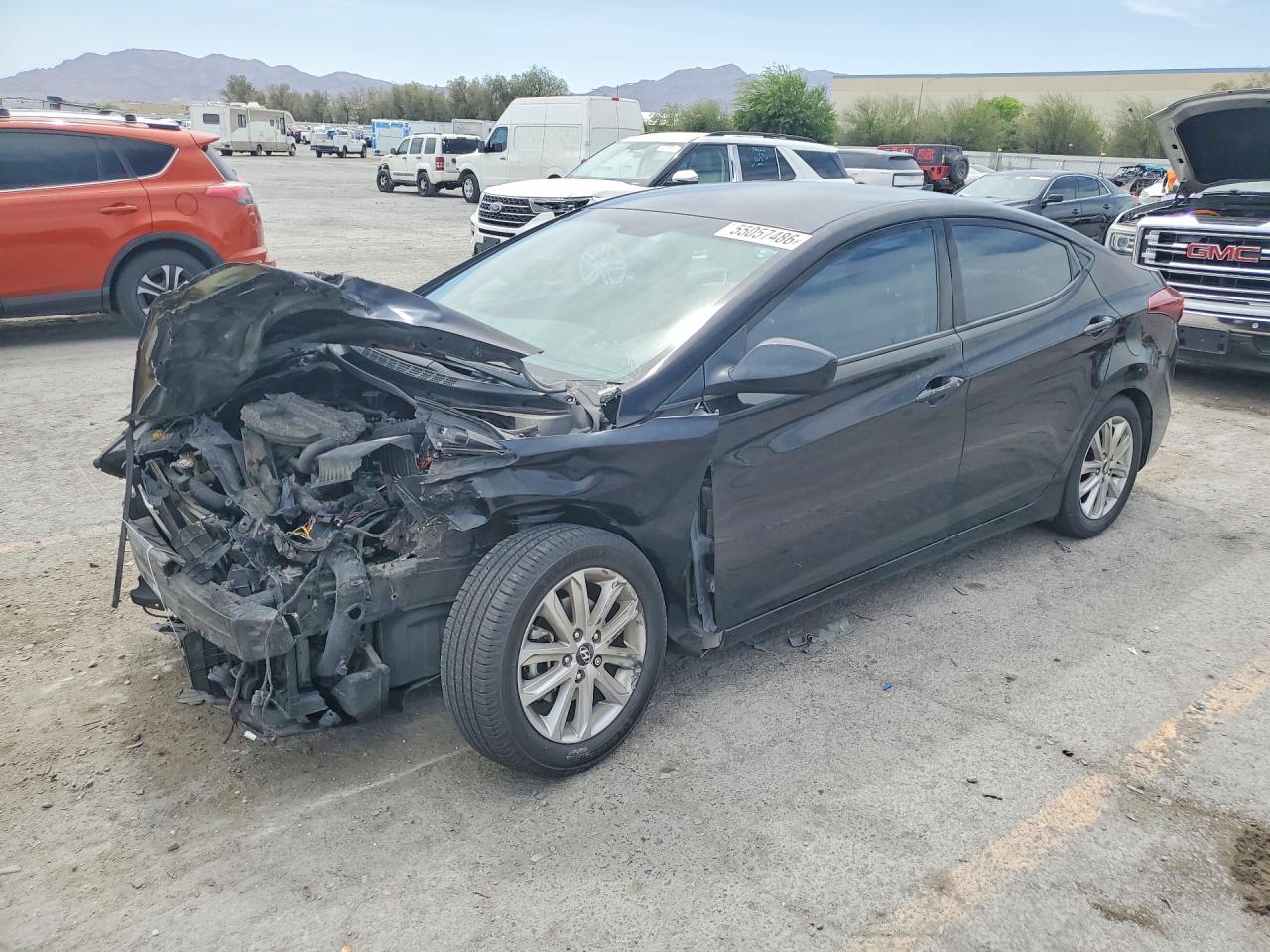 Salvage Hyundai ELANTRA Image
