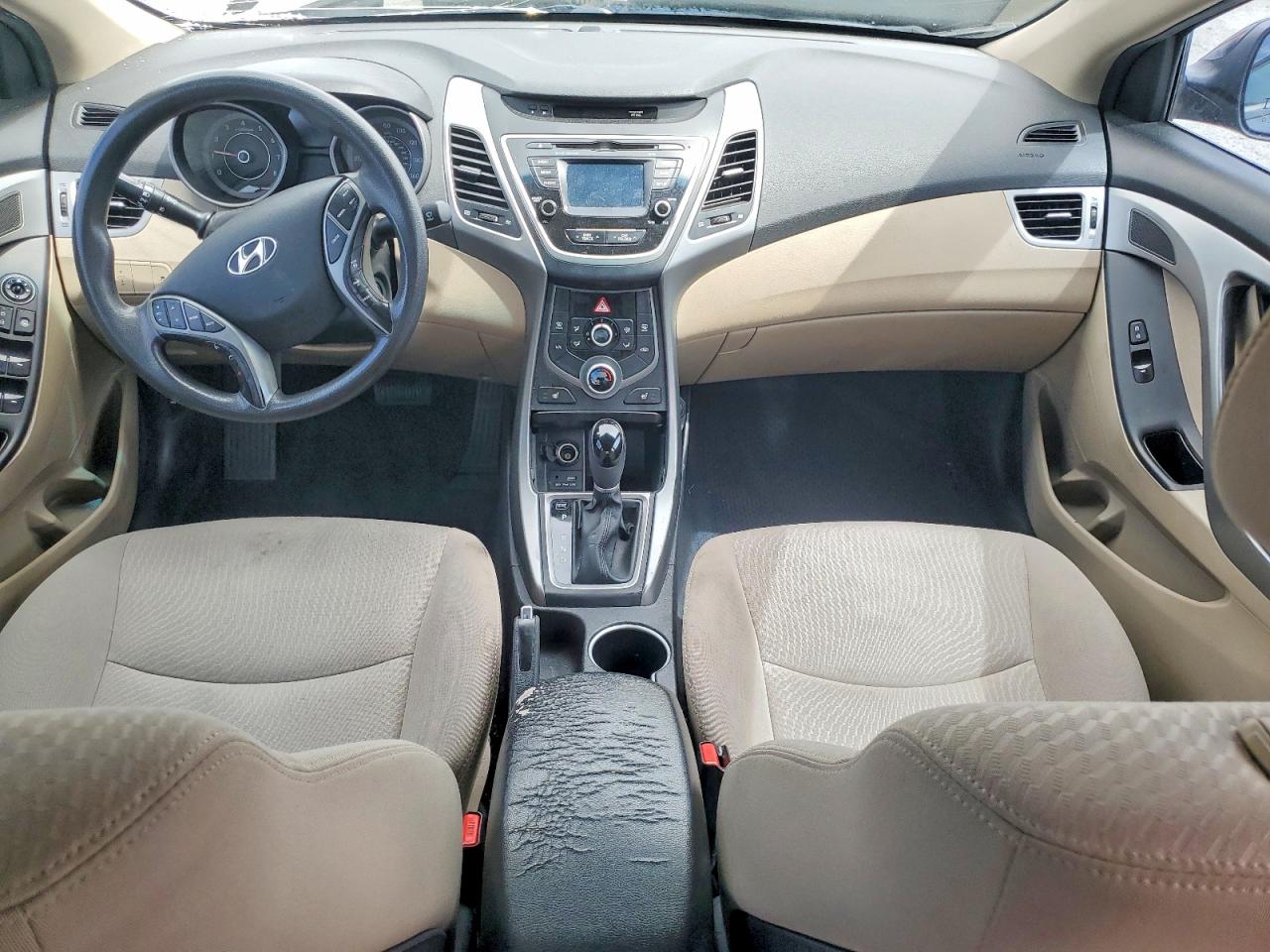 Hyundai ELANTRA Se