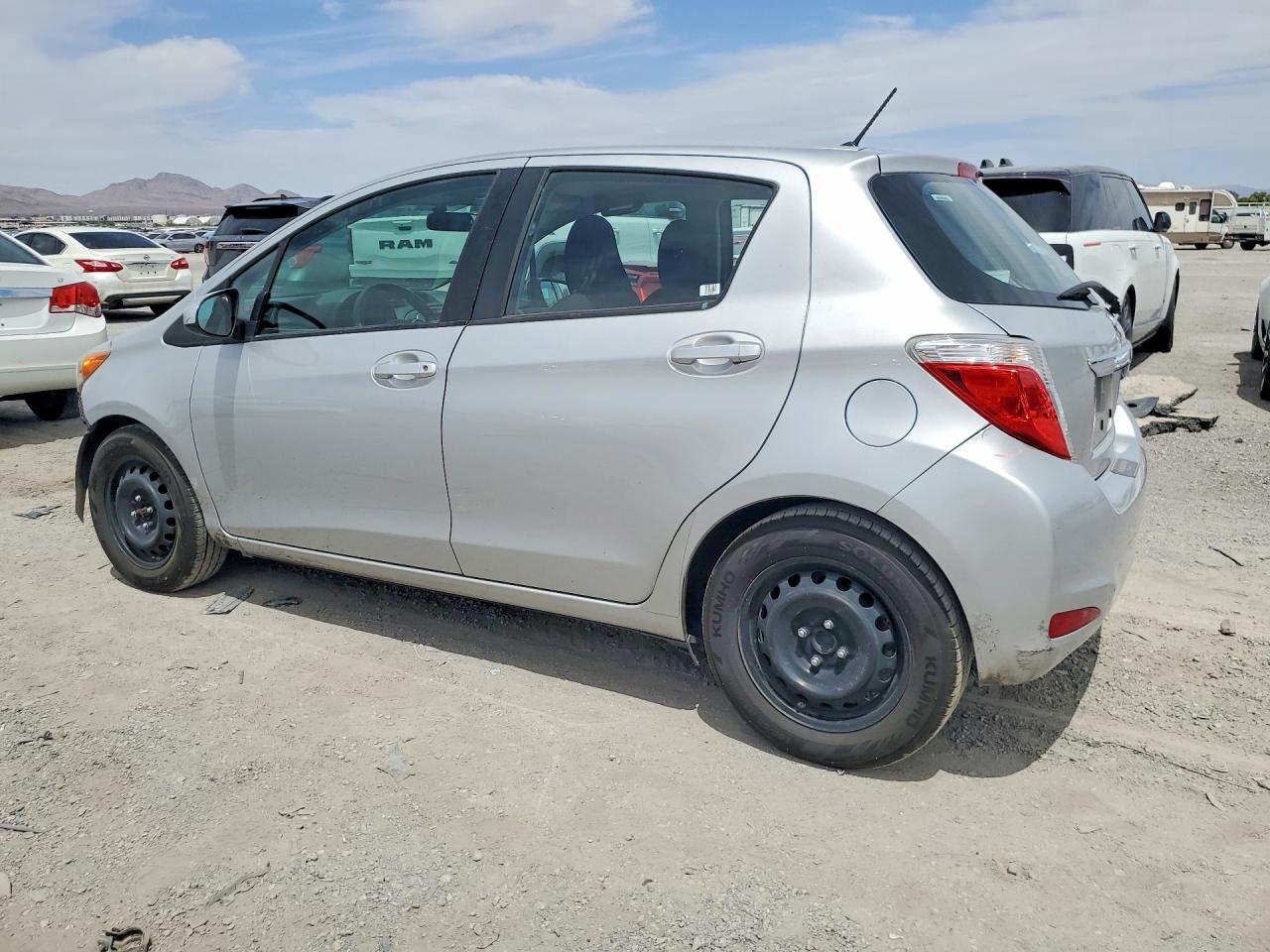 Toyota Yaris 5-door L Fleet
