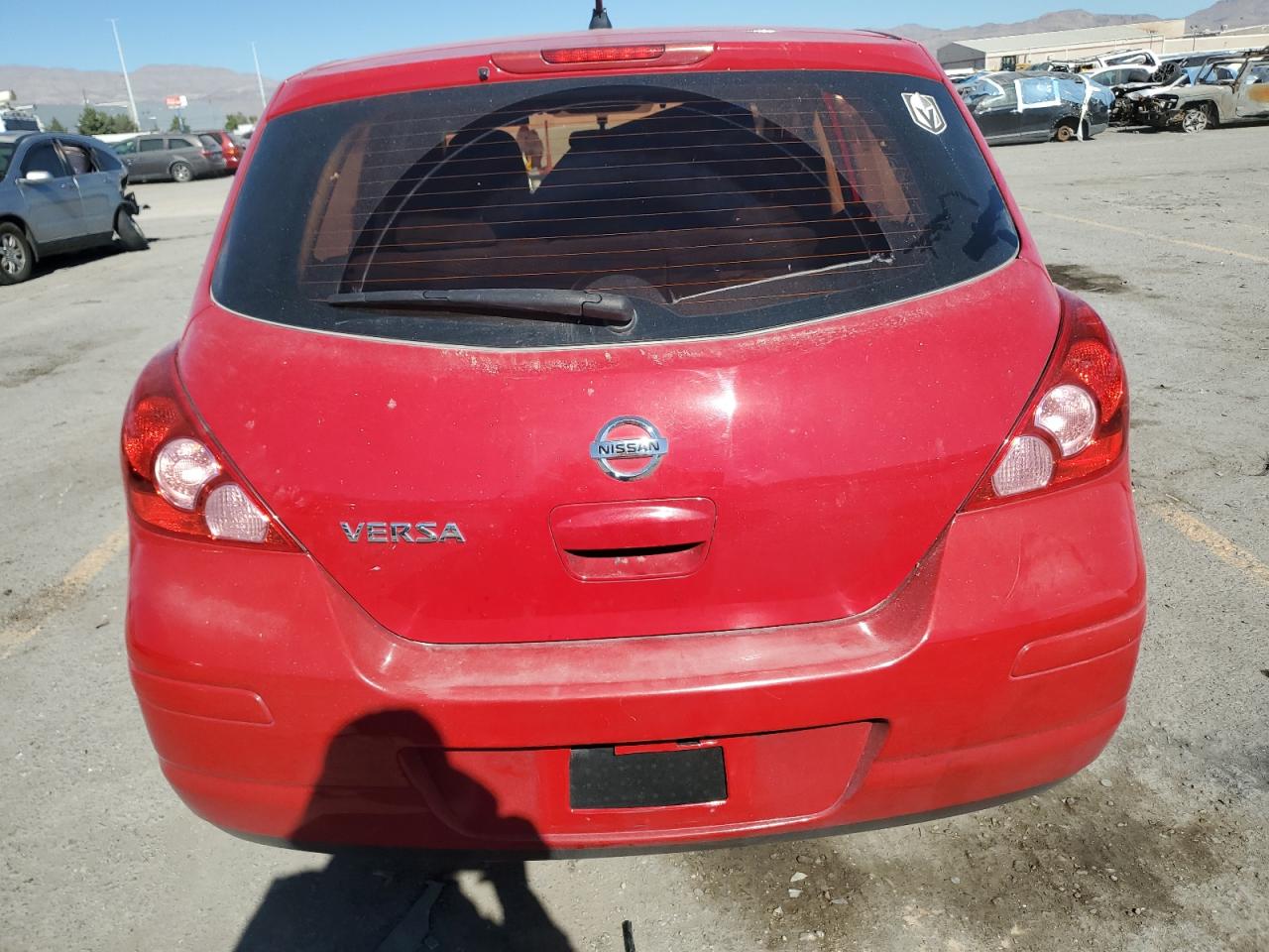Nissan Versa 1.8 S