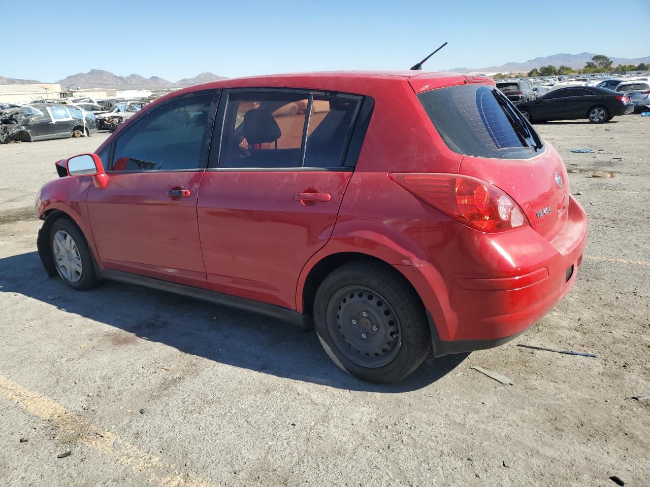 Nissan Versa 1.8 S