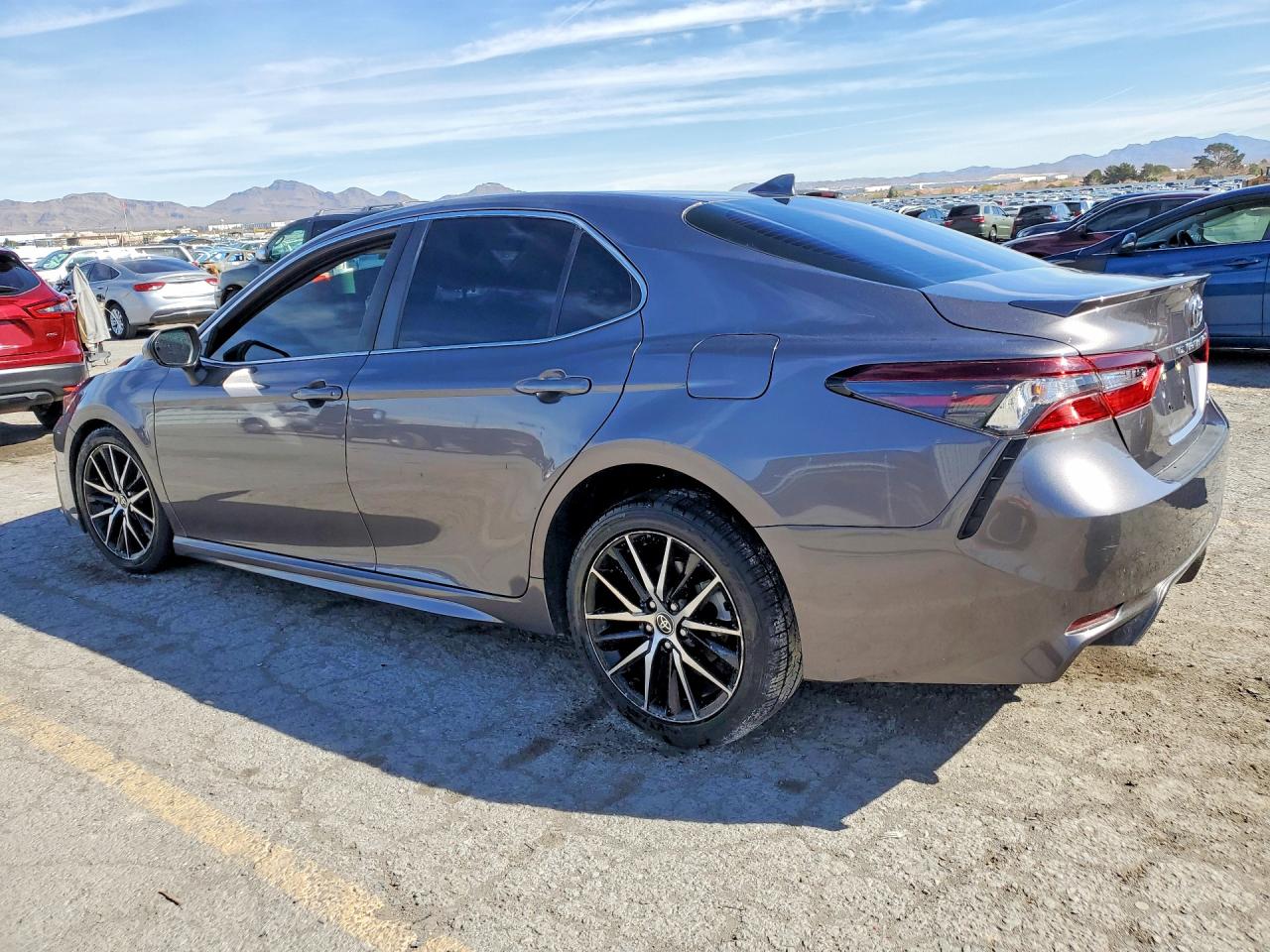 Toyota Camry Se