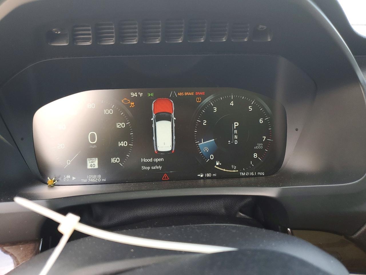 Volvo XC90 T6