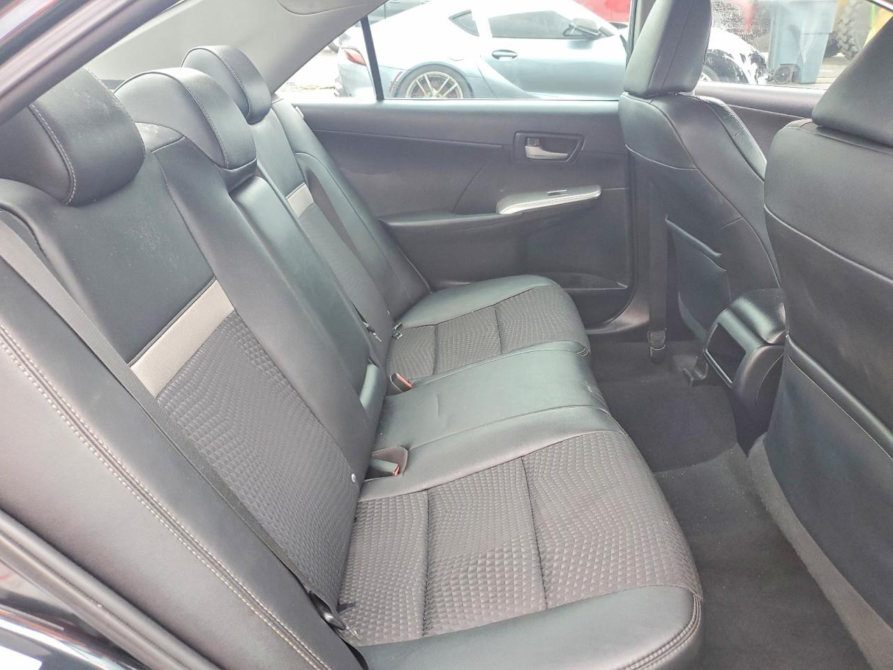 Toyota Camry Se
