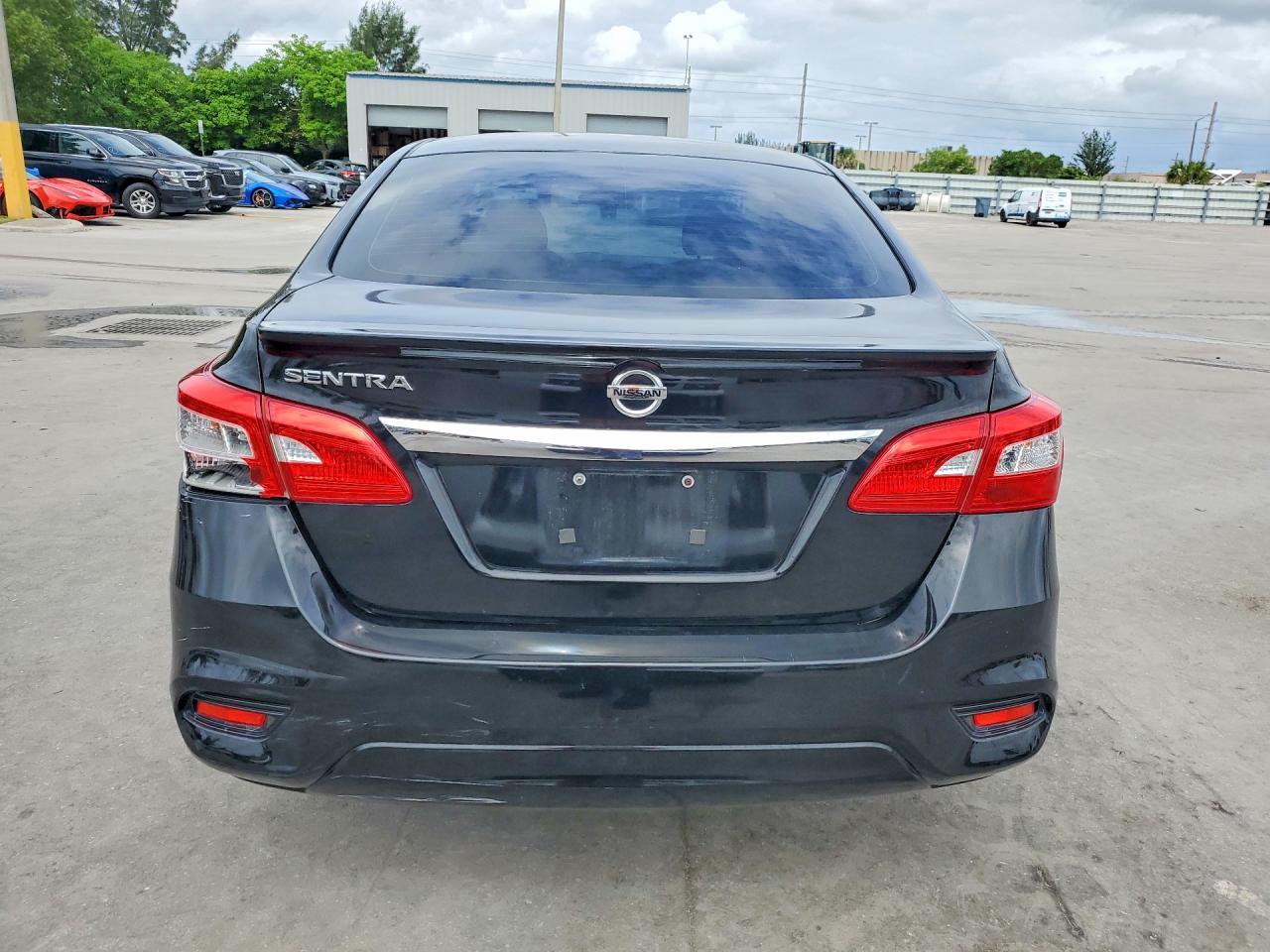 Nissan Sentra S