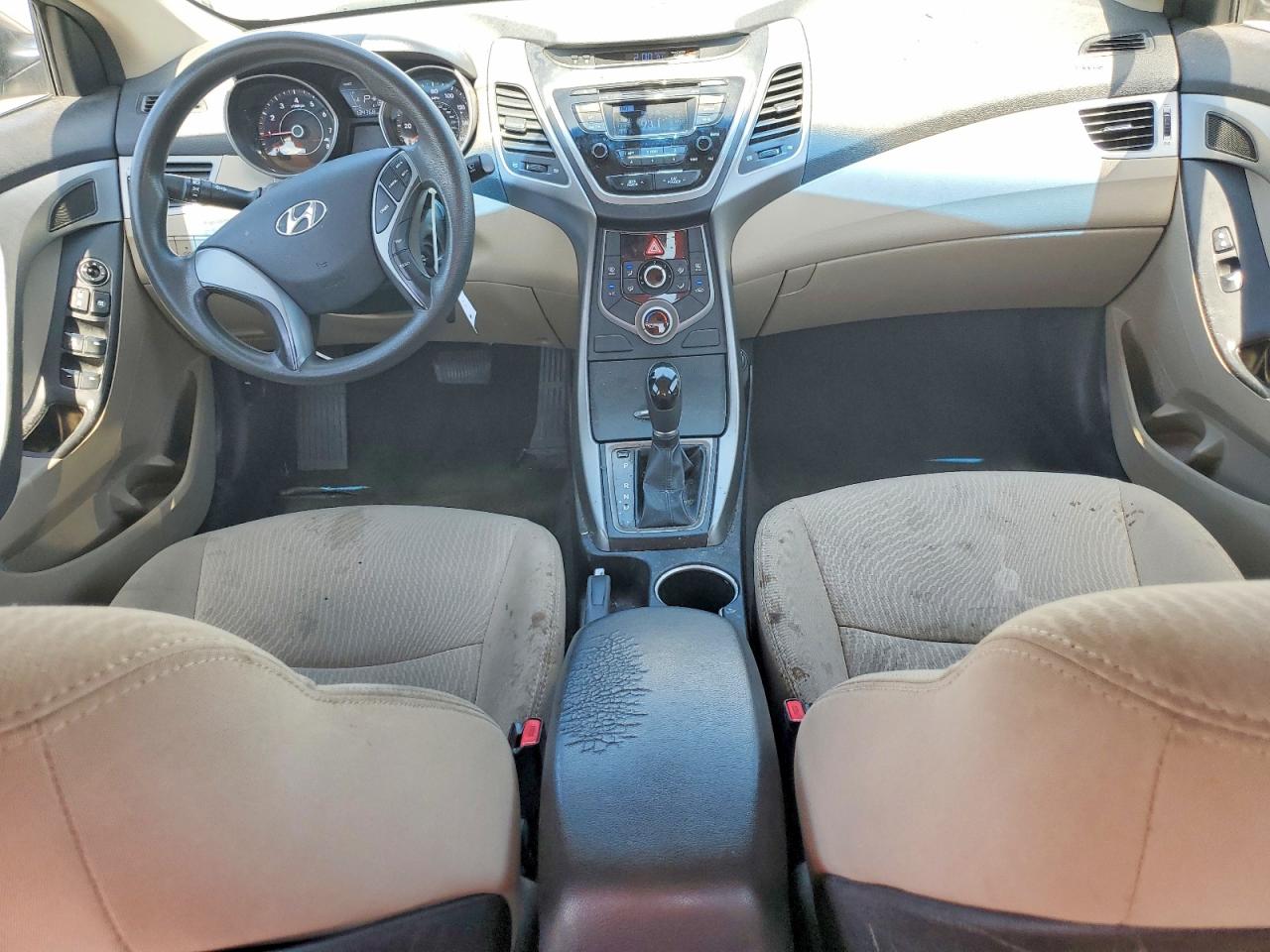 Hyundai ELANTRA Se