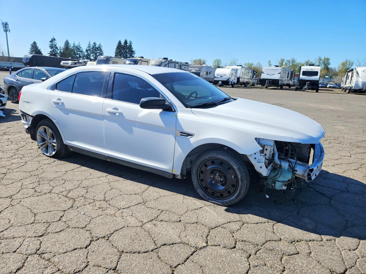 Ford Taurus Se
