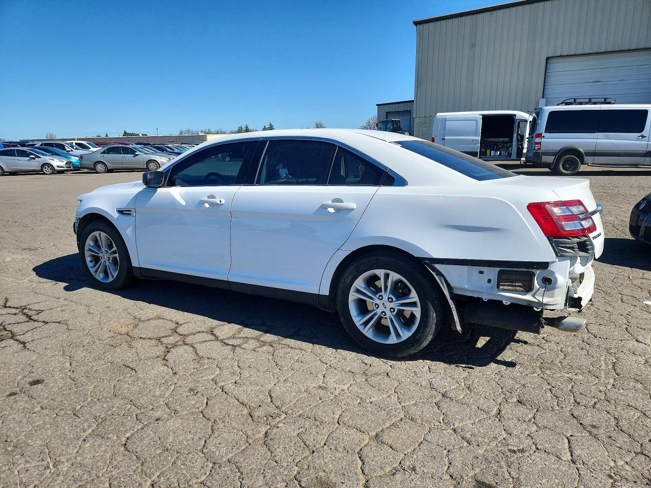 Ford Taurus Se