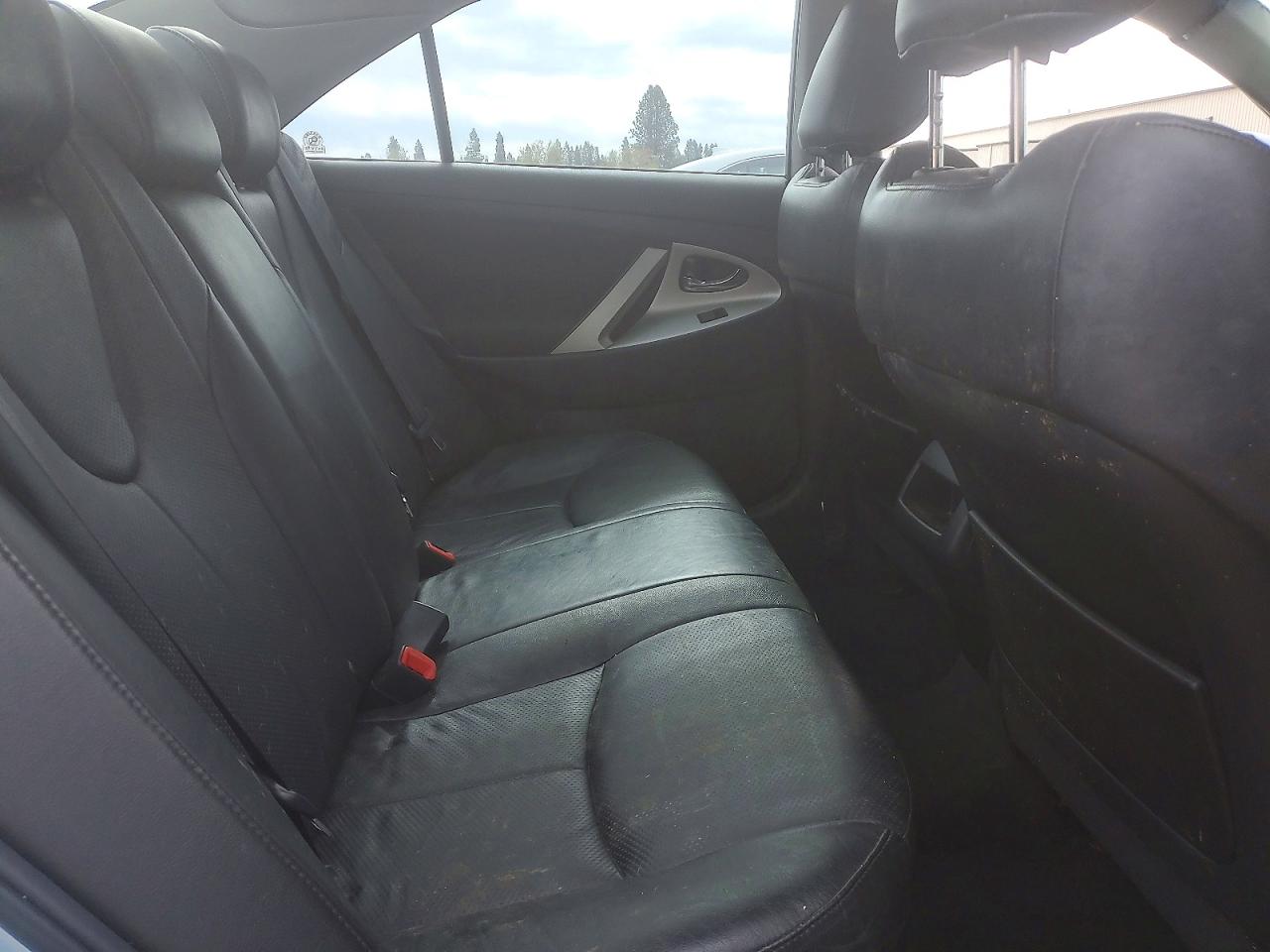 Toyota Camry Se V6