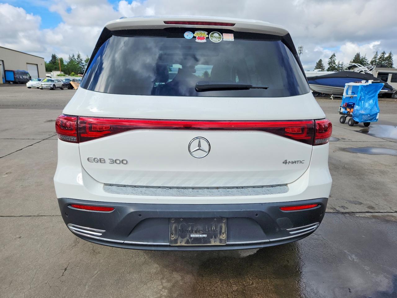 Mercedes-Benz EQB 300 4matic