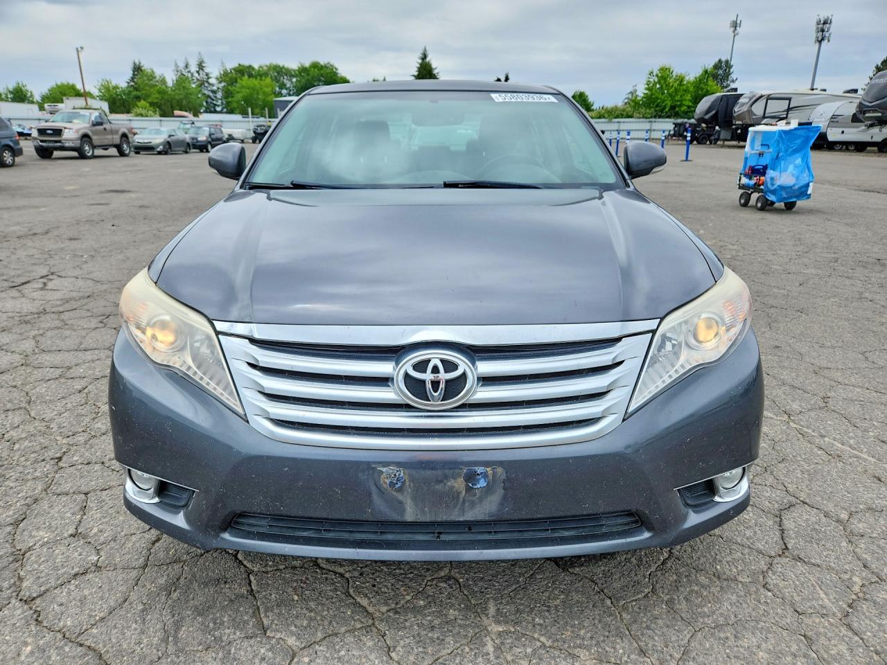 Toyota Avalon Base