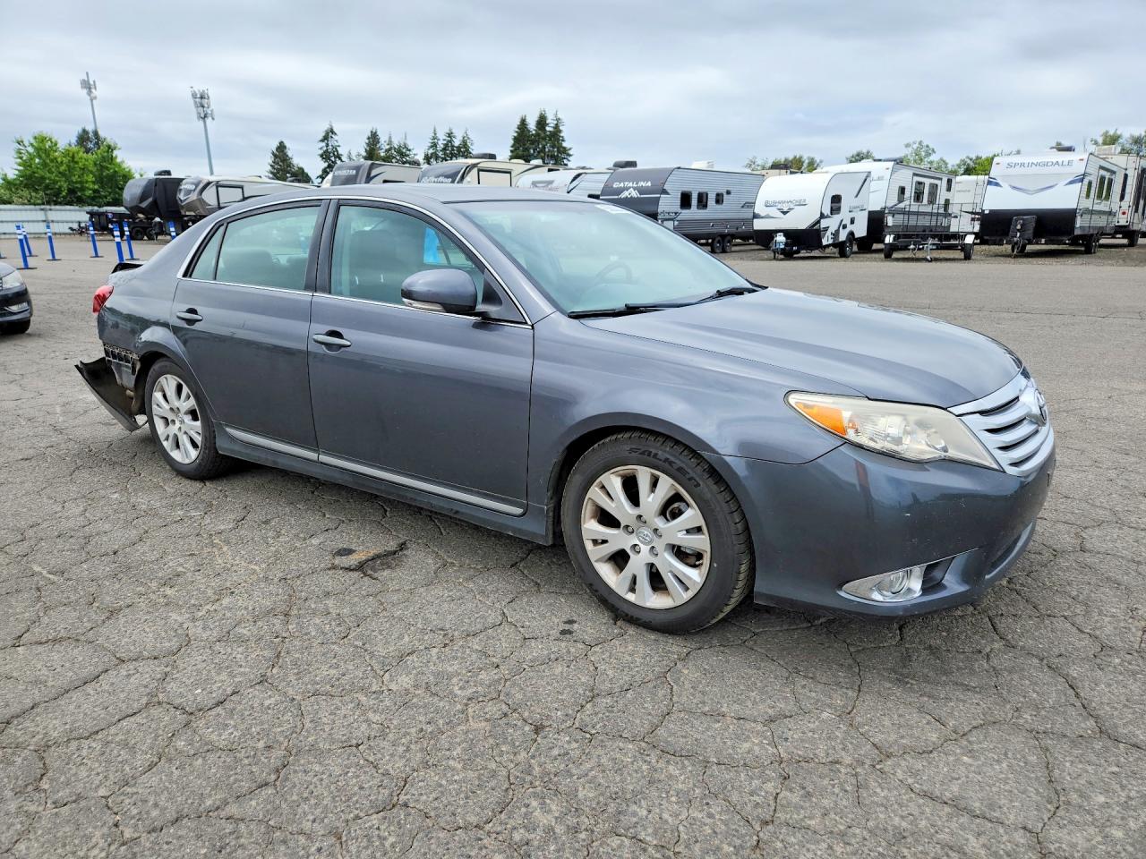 Toyota Avalon Base