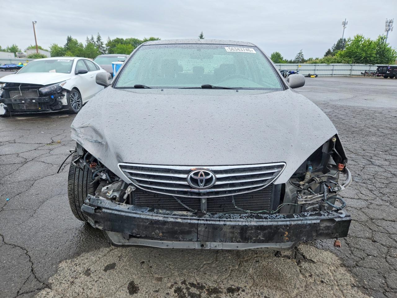 Toyota Camry Le V6