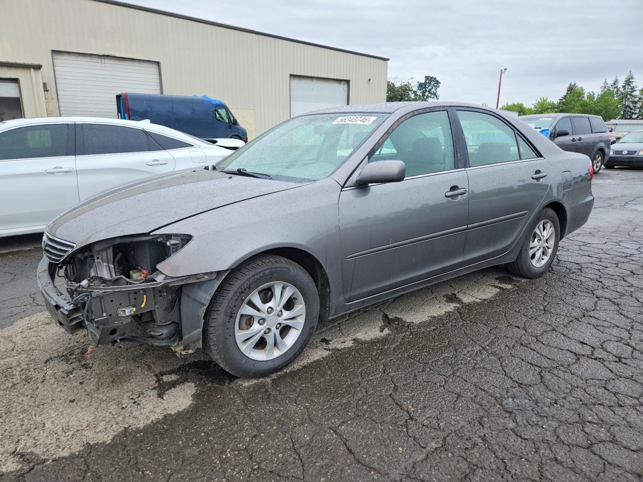 Salvage Toyota Camry Image