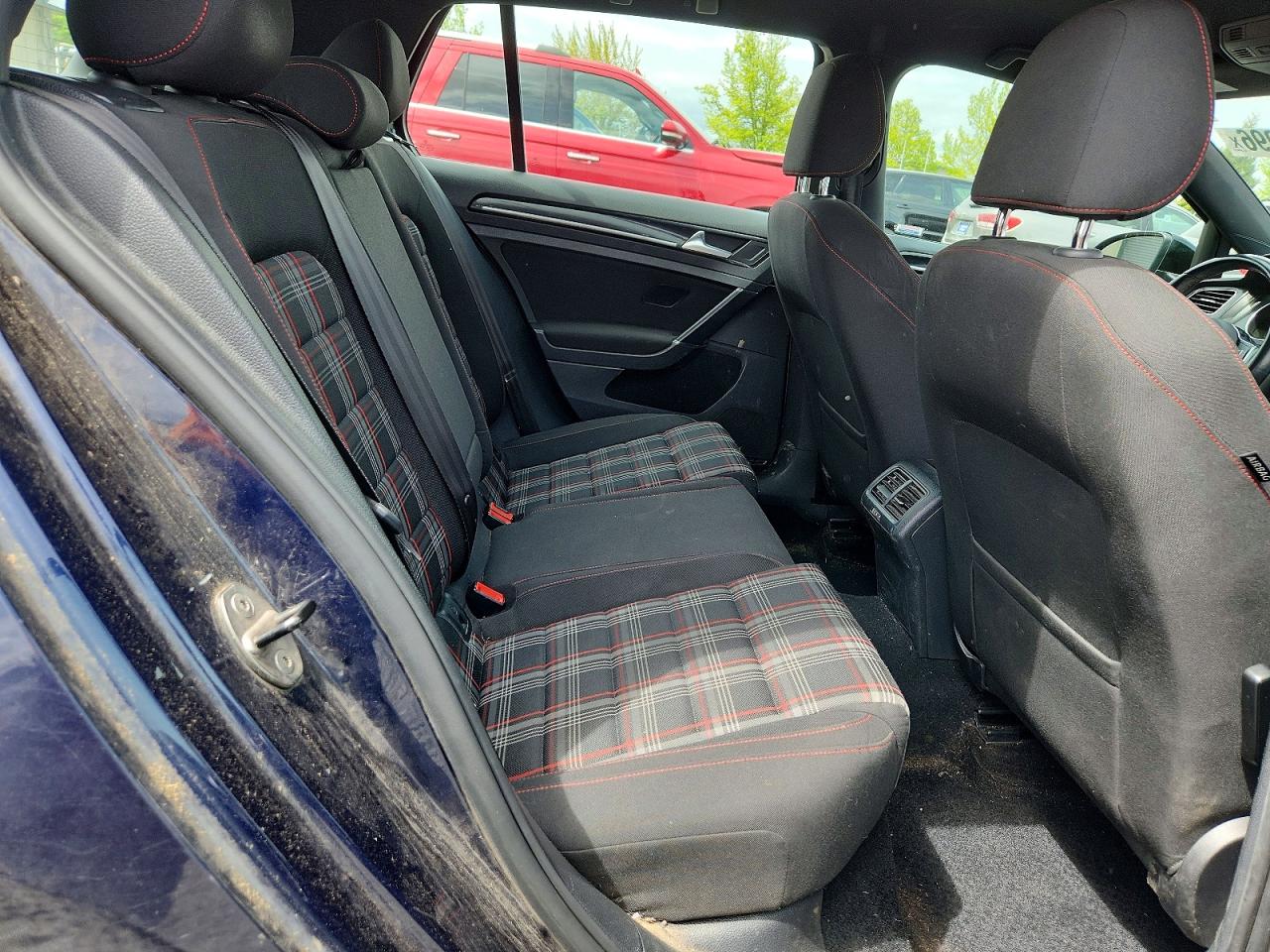 Volkswagen GTI S