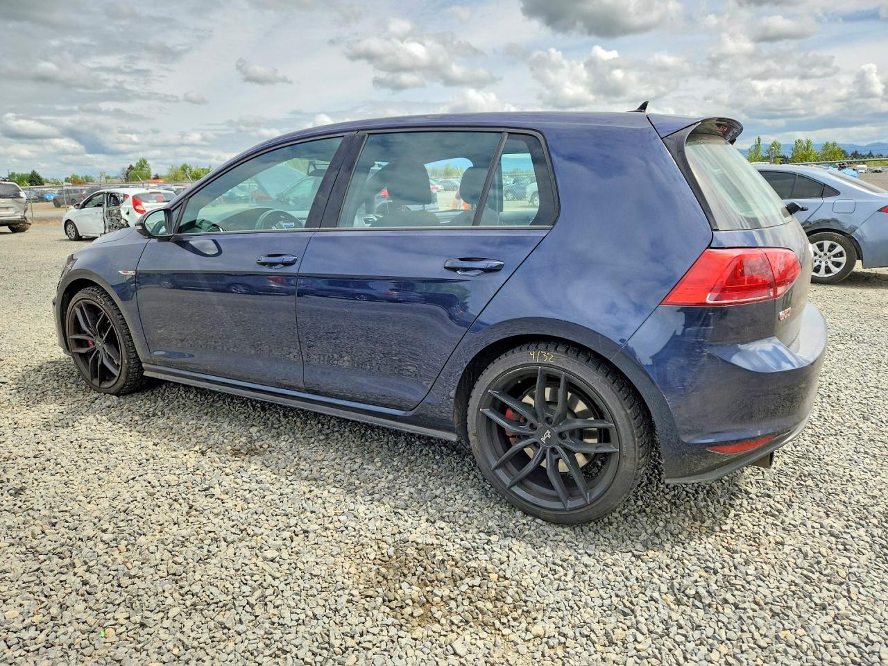 Volkswagen GTI S