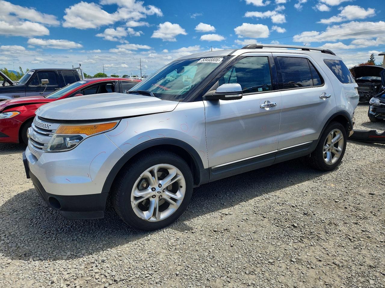 Salvage Ford Explorer Image