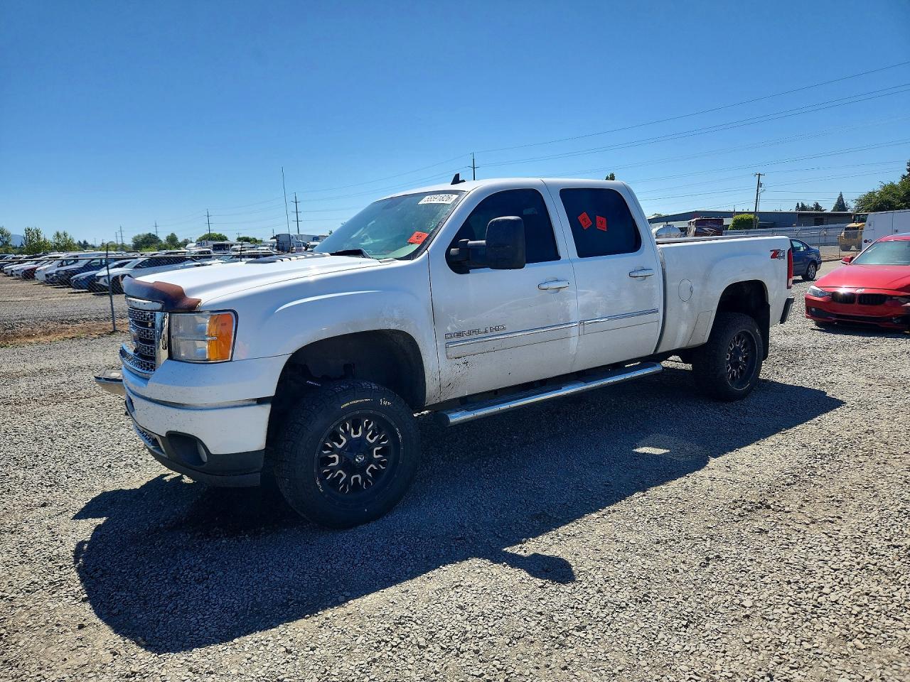 Salvage GMC Sierra Image