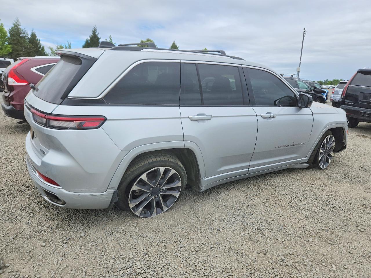 Jeep Cherokee Overland